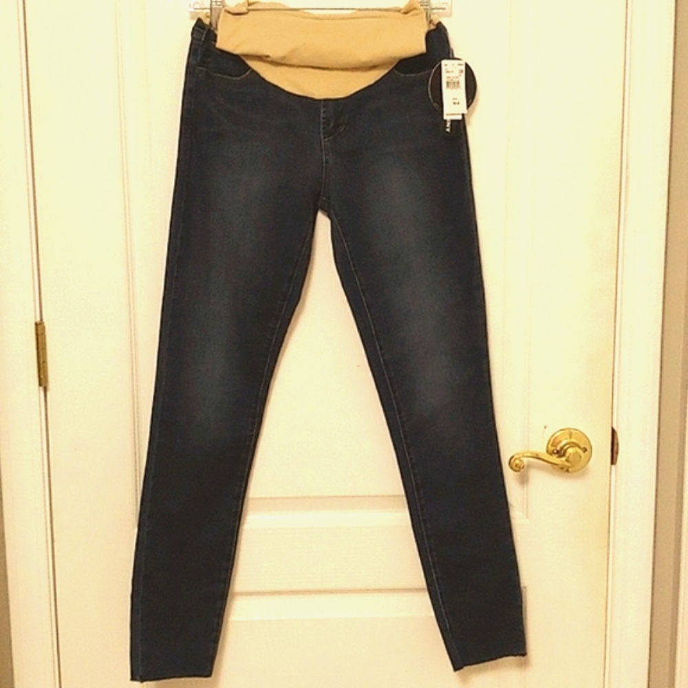 Articles Of Society Raw Hem Full Panel Maternity Skinny Jeans. Size 28. $88 NWT